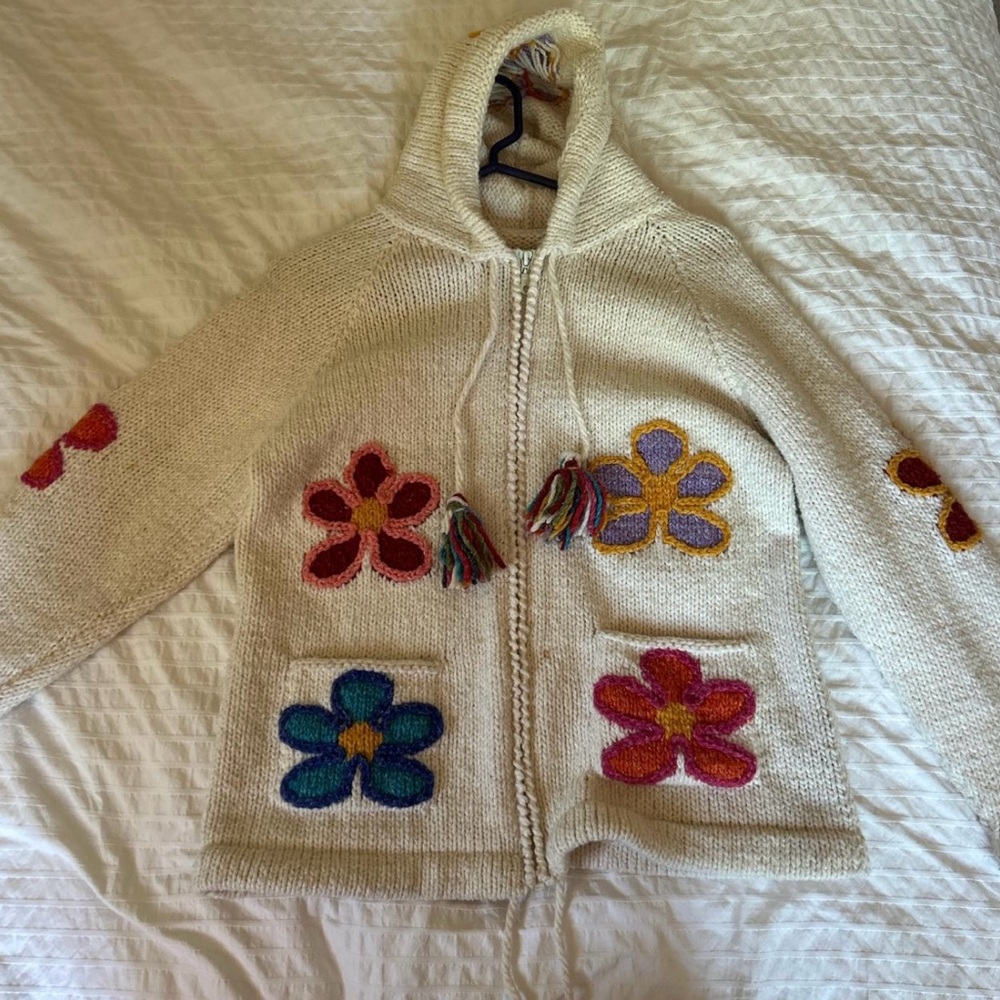 Colorful Floral Embroidered Hand-knit Hooded Zip-Up Cardigan